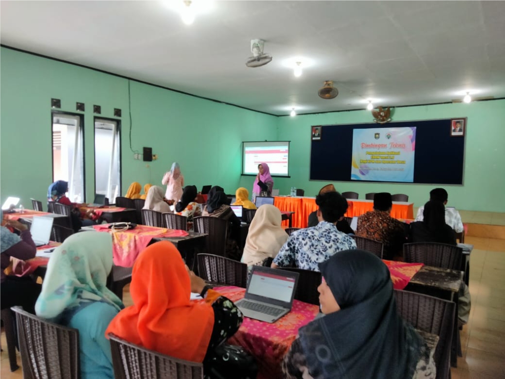 Pelatihan Aplikasi EHDW Upaya Deteksi Dini Resiko Stunting